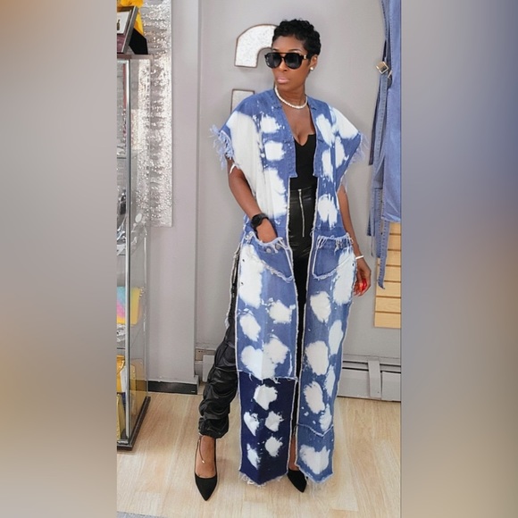 Denim acid wash maxi vest with chain detail - Picture 4 of 5